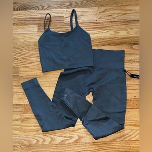 SET Active Dark Gray Leggings and Top Set